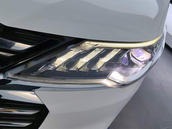 Фото 5 - Maxus G50