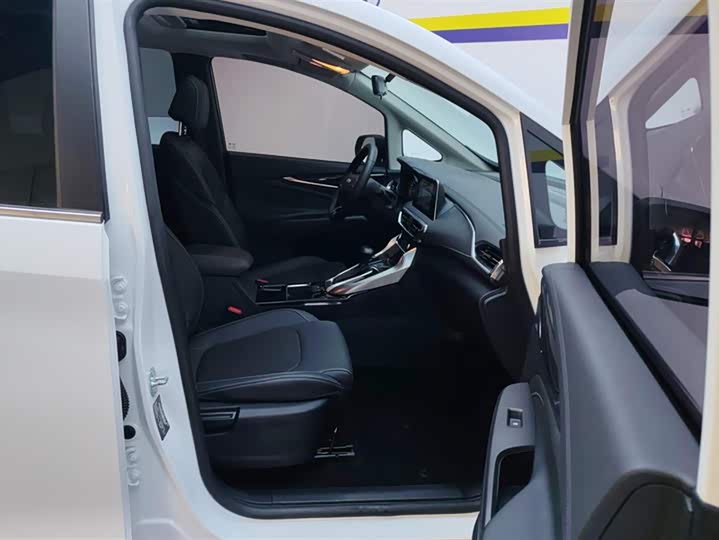 Фото 8 - Maxus G50