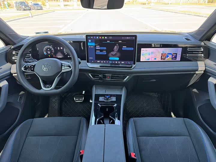 Фото 4 - Volkswagen Tiguan L Pro