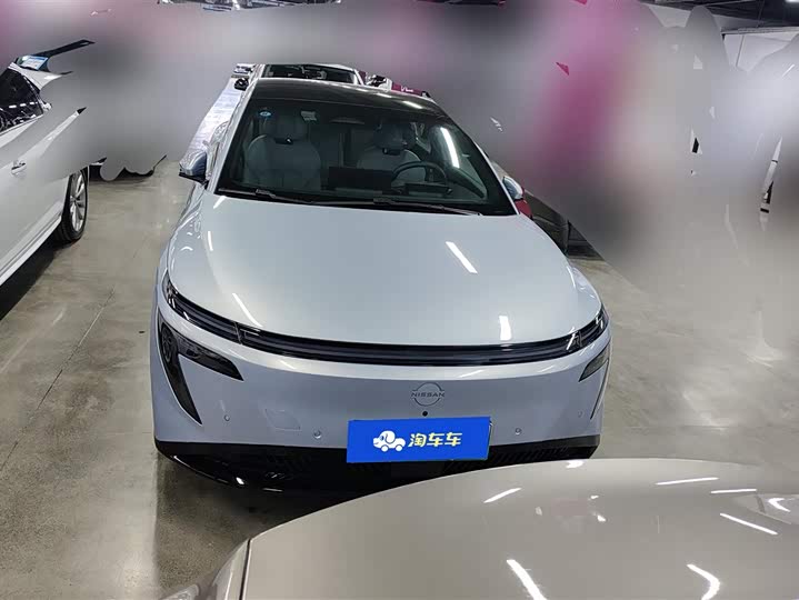 Фото 2 - Nissan N7