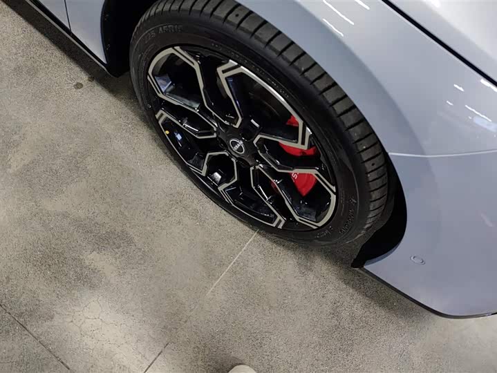 Фото 6 - Nissan N7