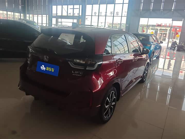 Photo 3 - Honda Life