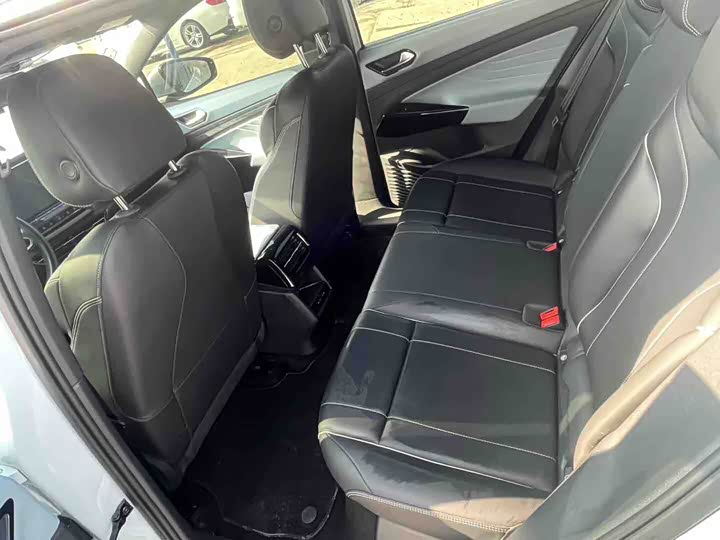 Photo 6 - Volkswagen ID.4 X