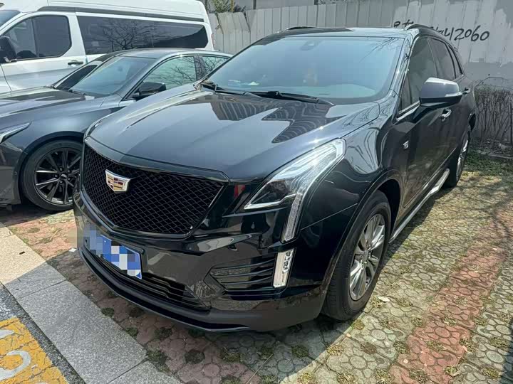 Photo 1 - Cadillac XT5