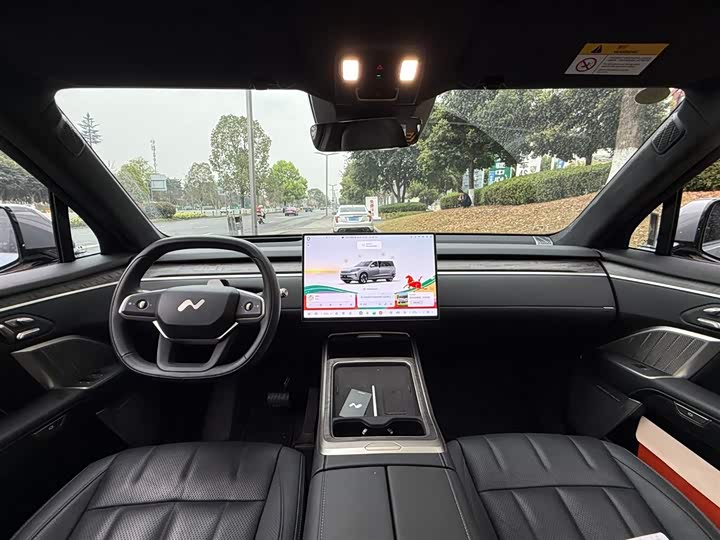 Фото 7 - Nio Onvo L90