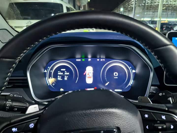 Фото 3 - Geely Preface