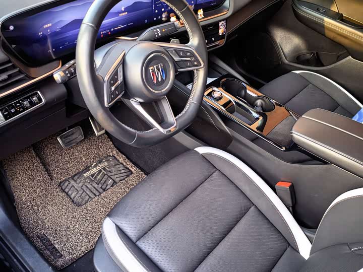 Фото 4 - Buick Envision Plus