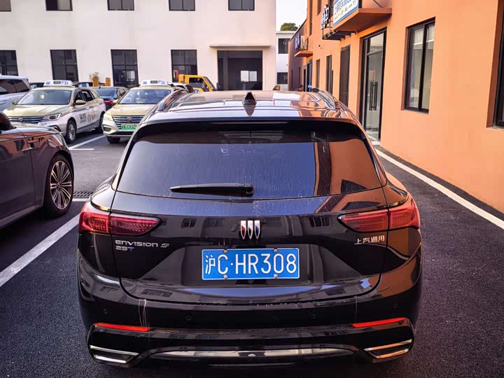 Фото 9 - Buick Envision Plus