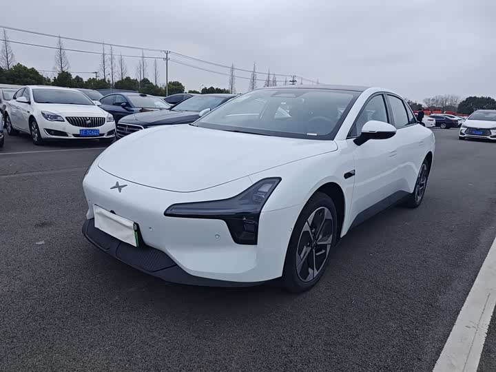 Фото 2 - XPeng Mona M03