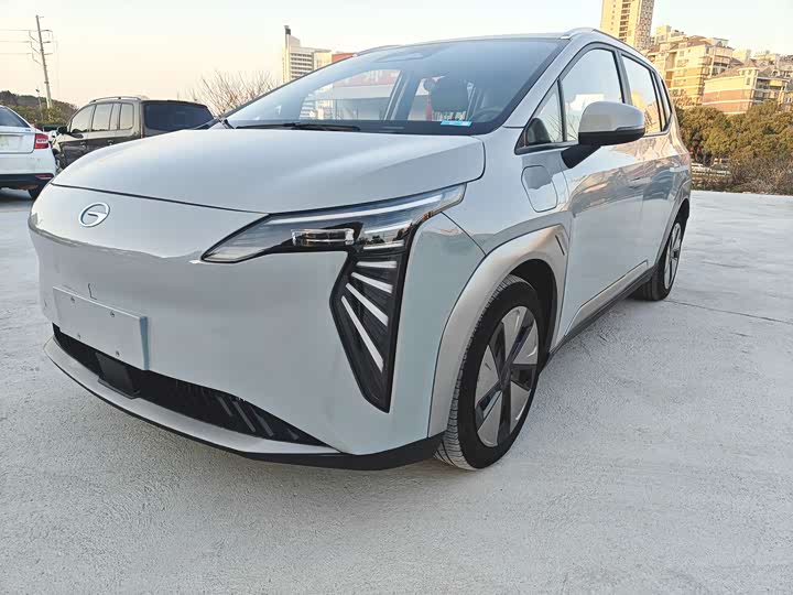 Фото 1 - GAC Aion Y