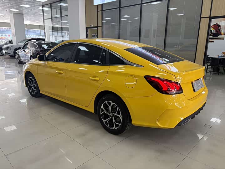 Фото 4 - MG Motor 5