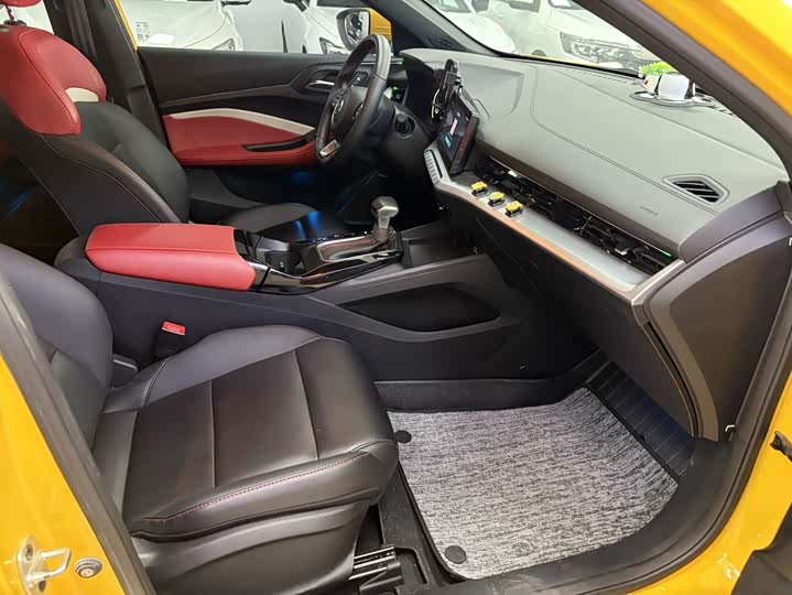 Фото 7 - MG Motor 5