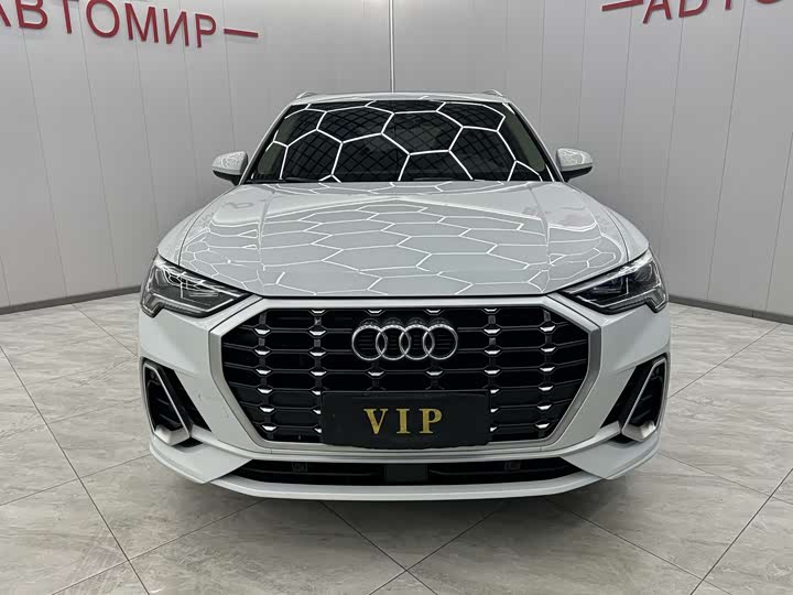 Фото 3 - Audi Q3
