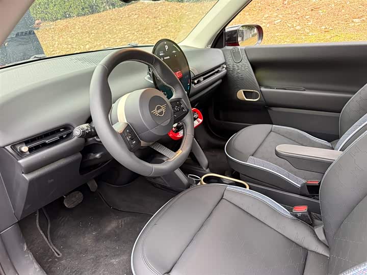 Фото 7 - Mini Cooper