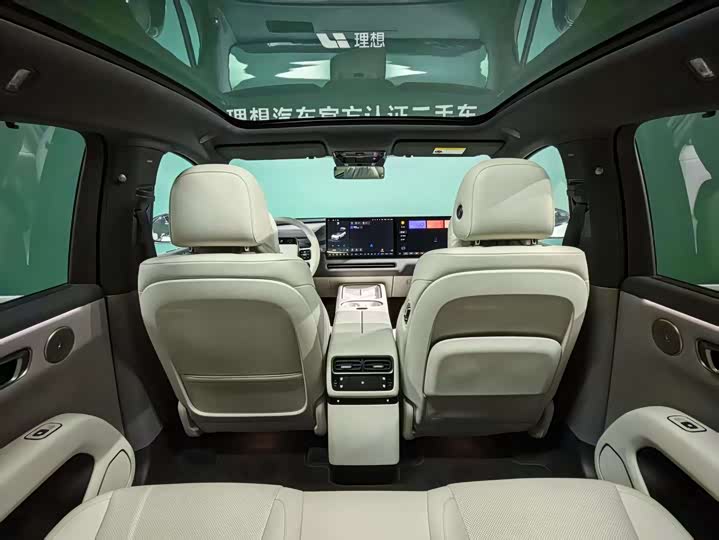 Фото 7 - LiXiang i6