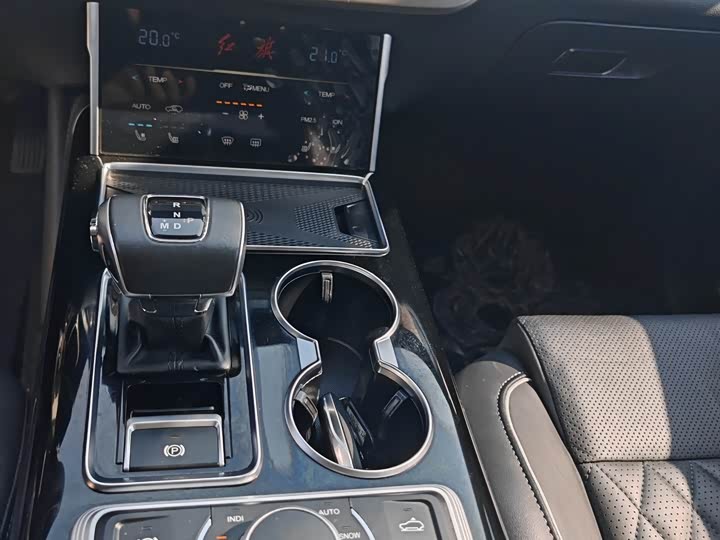 Фото 5 - Hongqi HS7