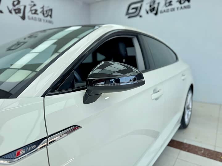 Фото 5 - Audi A5