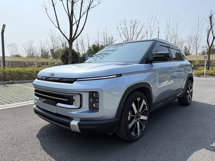 Фото 1 - Geely Icon