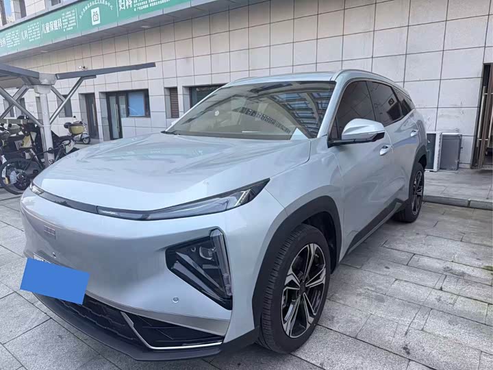 Фото 1 - Geely Galaxy L7