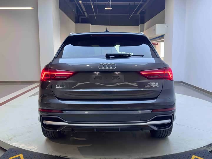 Фото 5 - Audi Q3