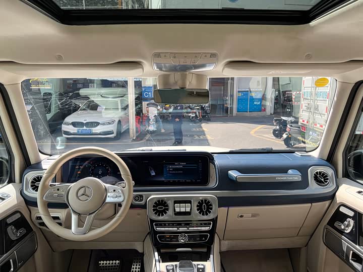 Фото 5 - Mercedes-Benz G-Class