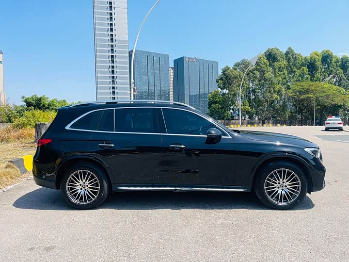 Фото 4 - Mercedes-Benz GLC-Class