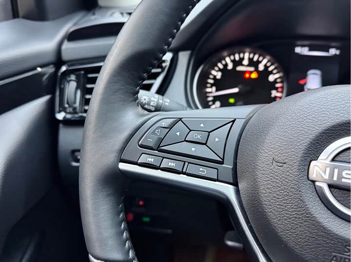 Фото 7 - Nissan Qashqai