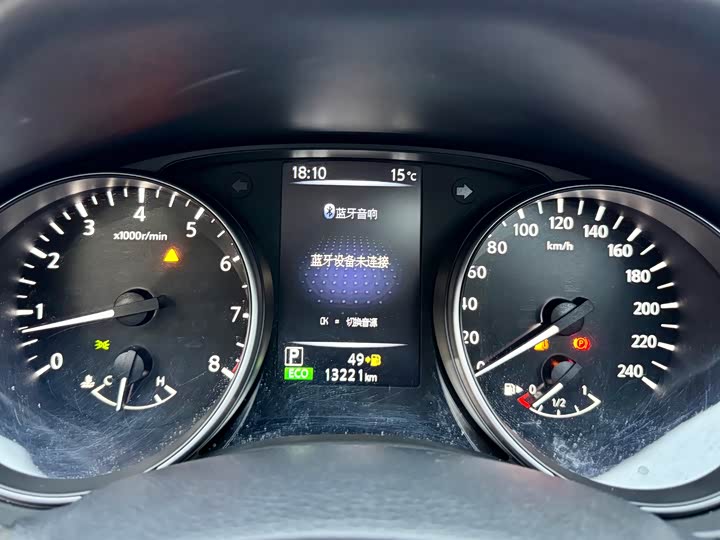 Фото 8 - Nissan Qashqai