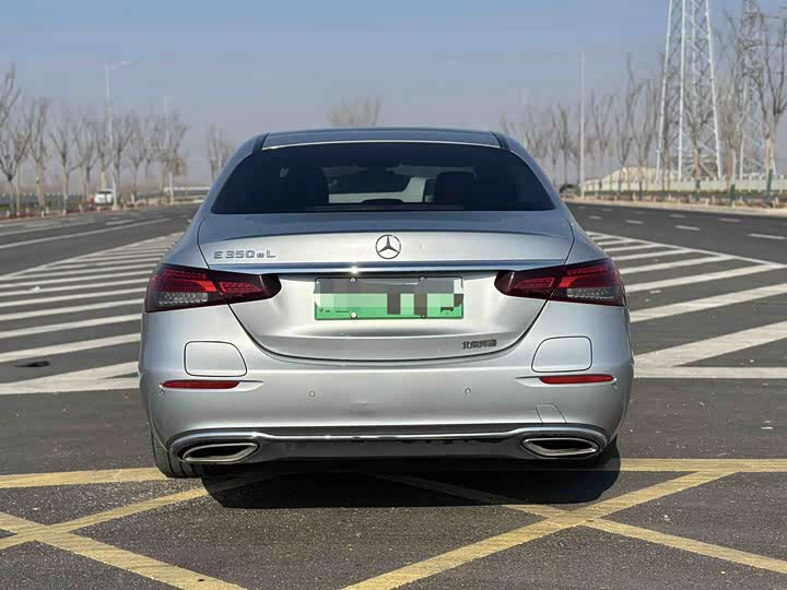 Photo 6 - Mercedes-Benz E-Class Hybrid