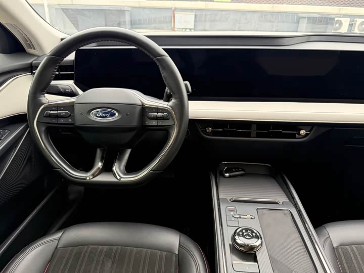 Фото 7 - Ford Mondeo