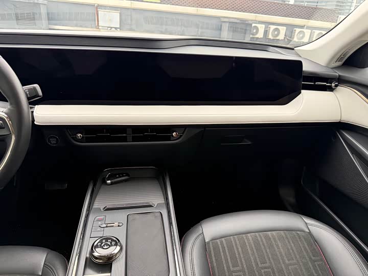 Фото 8 - Ford Mondeo