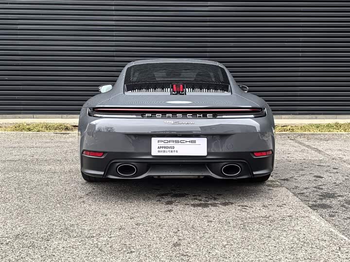 Фото 4 - Porsche 911