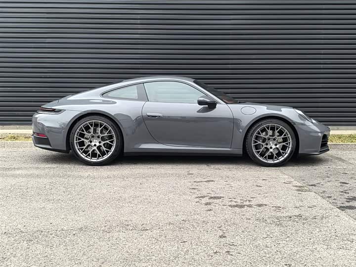 Фото 6 - Porsche 911