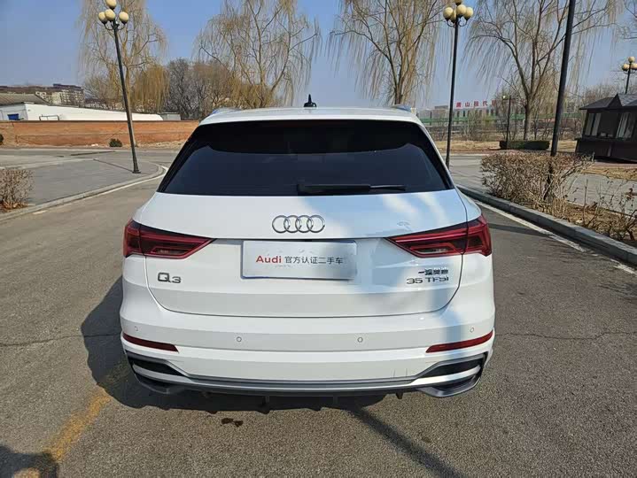 Фото 5 - Audi Q3