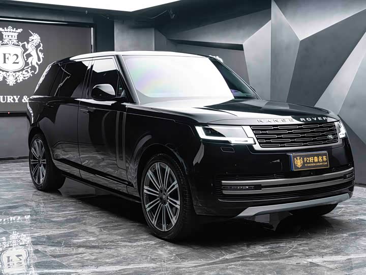 Photo 7 - Land Rover Range Rover