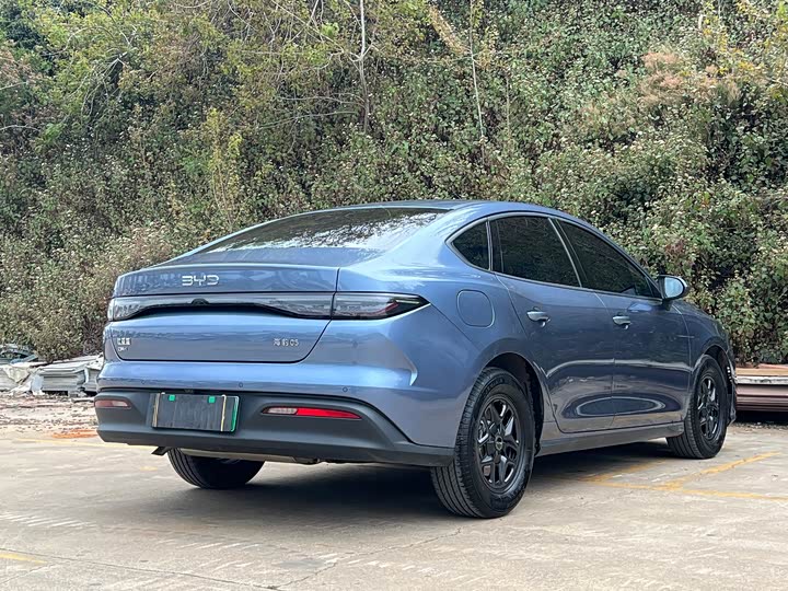 Фото 9 - BYD Seal 05 DM-i Hybrid