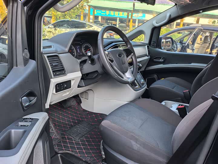 Фото 5 - JAC Refine M4