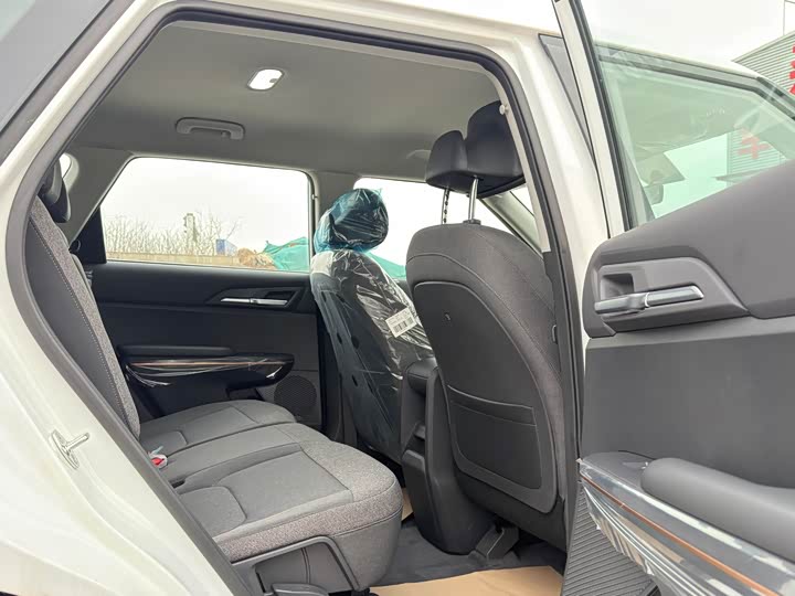 Фото 9 - Kia EV5