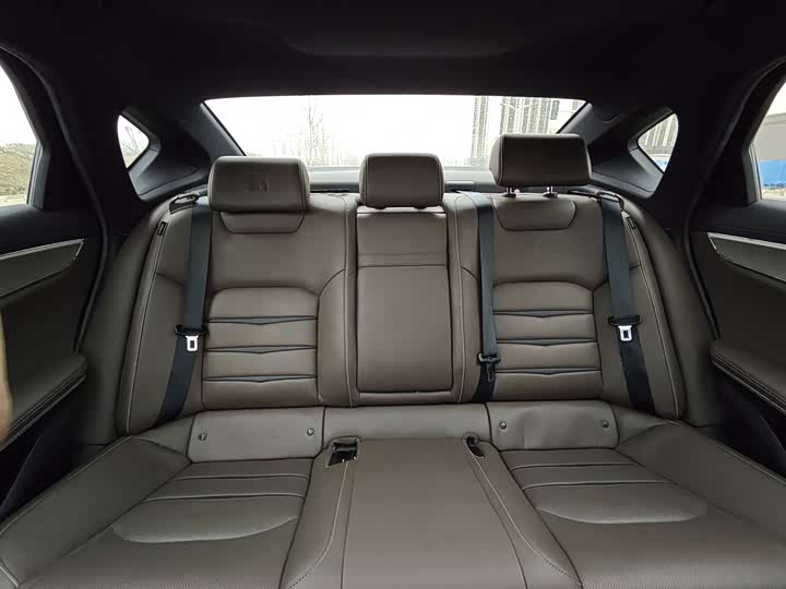 Фото 7 - BYD Han