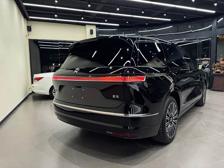 Фото 5 - Nio ES8