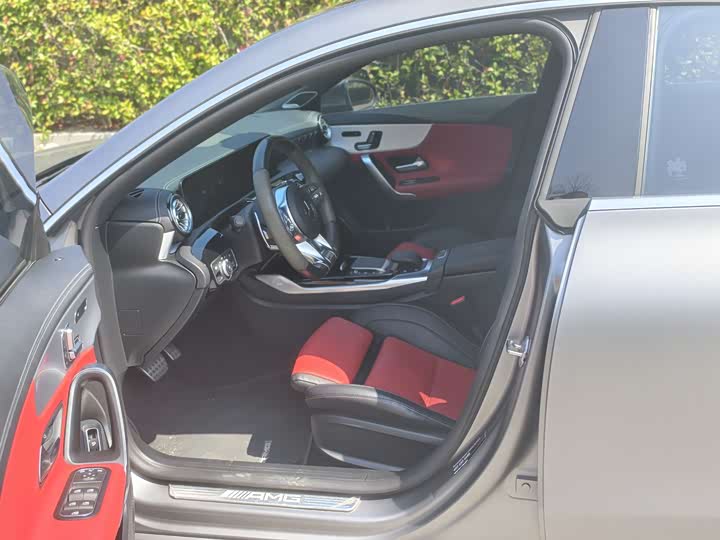 Фото 4 - Mercedes-Benz CLA-Class AMG