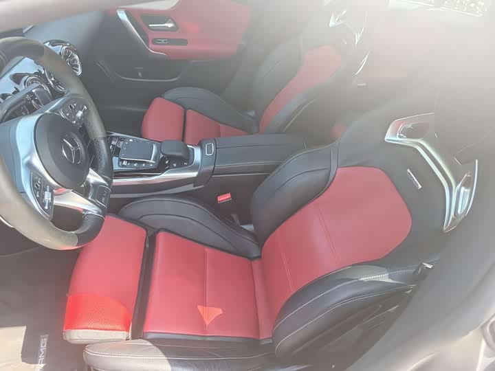 Фото 7 - Mercedes-Benz CLA-Class AMG