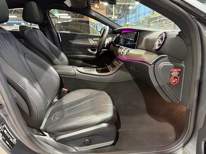 Фото 6 - Mercedes-Benz CLS-Class