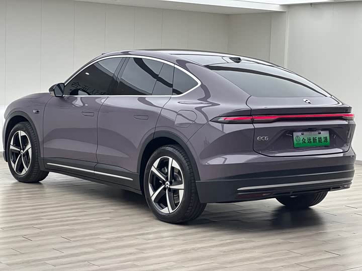 Фото 7 - Nio EC6