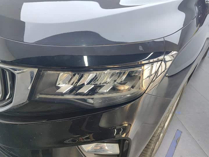 Фото 5 - Geely Okavango