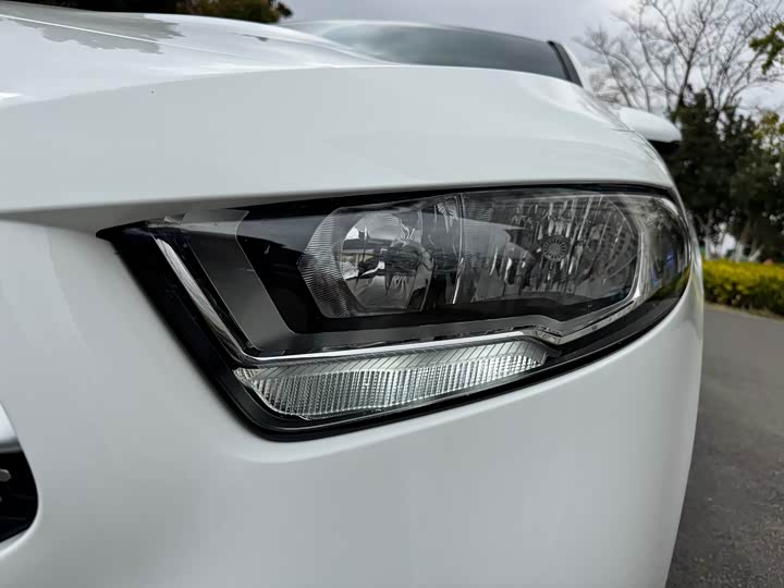 Фото 9 - Mercedes-Benz A-Class