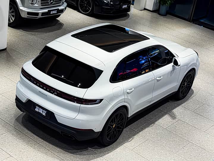 Фото 5 - Porsche Cayenne