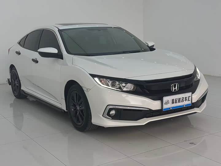 Фото 3 - Honda Civic