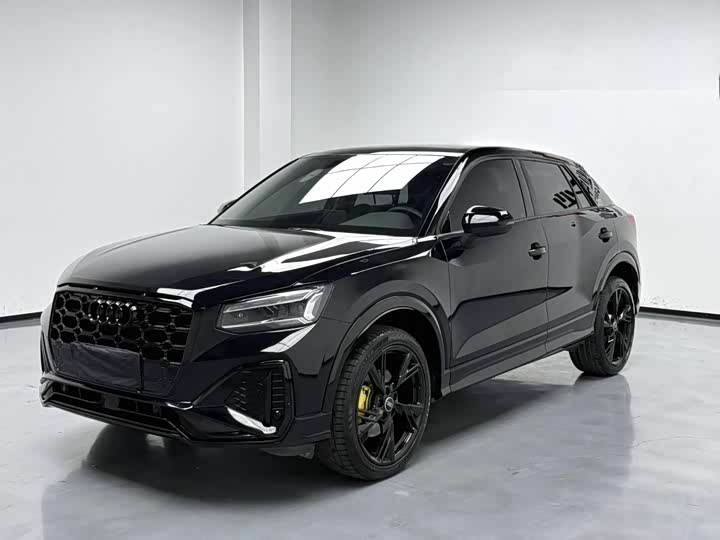 Фото 1 - Audi Q2L