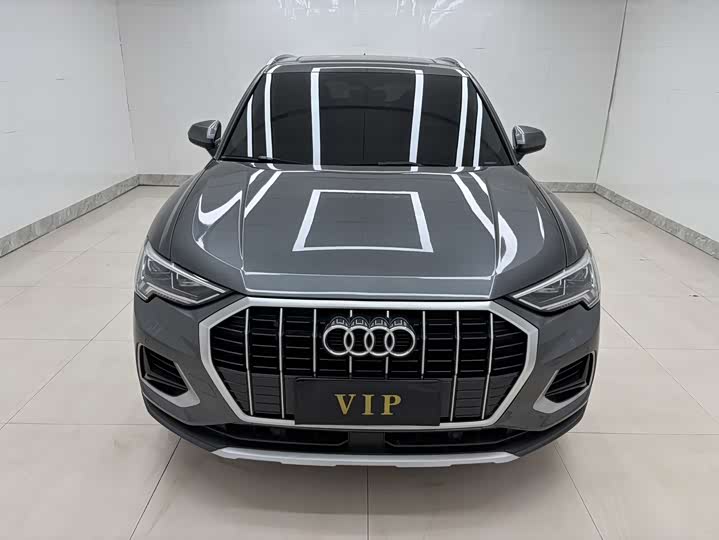 Фото 2 - Audi Q3